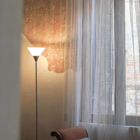 Melusina Fresco Historical Center Apartment *