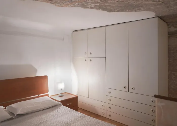 Melusina Fresco Historical Center *