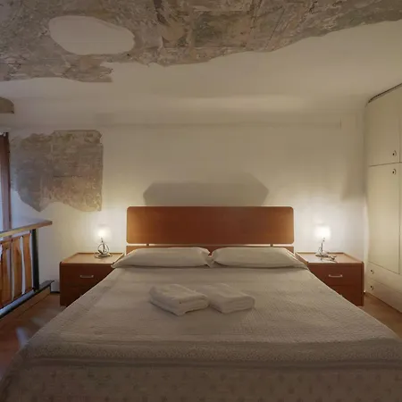 Melusina Fresco Historical Center *