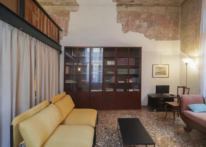 Appartement Melusina Fresco Historical Center